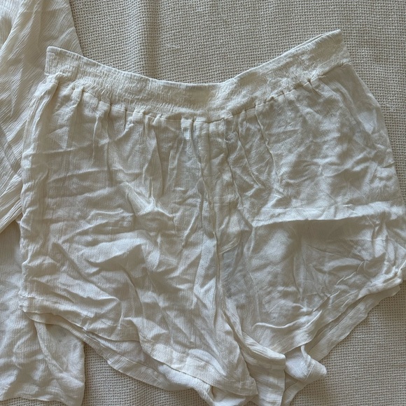 We Wore What NWT Set Button-Up Shirt and Shorts Set - Picture 6 of 8